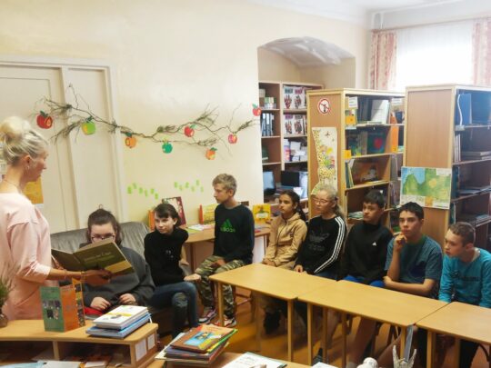 7.c klase skolēni sāka kārtējo lasīšanas maratonu “Mans grāmatu draugs
