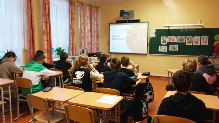 7.c klases skolēni piedalījās tiešsaistes pasākumā “Elektrum STEAM diena”